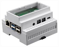 MP001138 CAJA DE MONTAJE EN RIEL DIN, RASPBERRY PI 4B, TAPA CLARA, POLICARBONATO