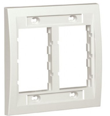 Placa Ejecutiva PANDUIT CBEIW - Color blanco