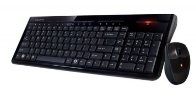 Kit de teclado y mouse GIGABYTE - Estándar, Negro, 1000 DPI