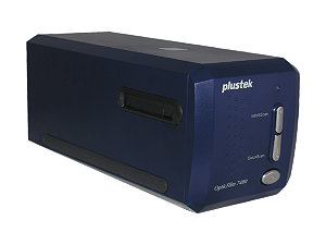 PLUSTEK OPTICFILM 7400 35mm FILM AND SLIDE SCANNER