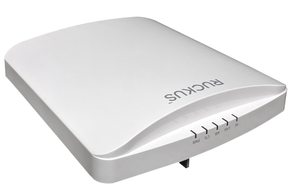 RUCKUS Punto de acceso interior R750
Very High-Performance Wi-Fi 6 4x4:4 Indoor Access Point with 3,5 Gbps max rate and Embedded IoT